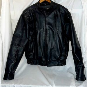 Leather Gallery Men’s Black Leather Jacket, Size Medium
